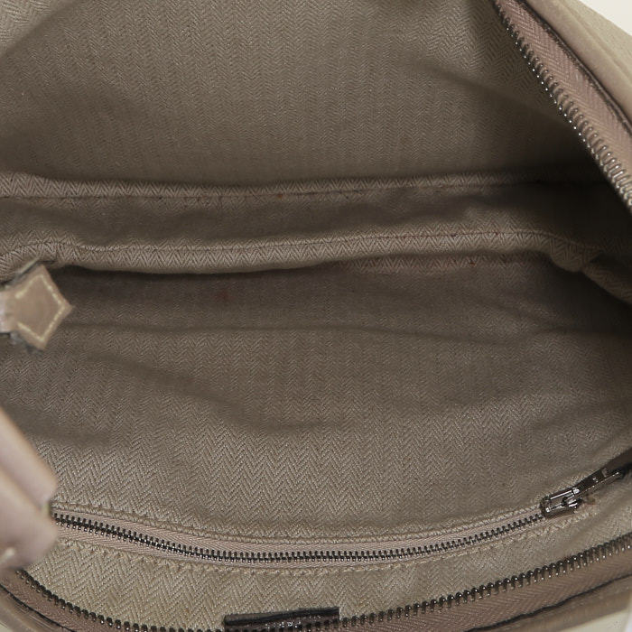 Hermès Goa handbag in etoupe togo leather - Detail D2