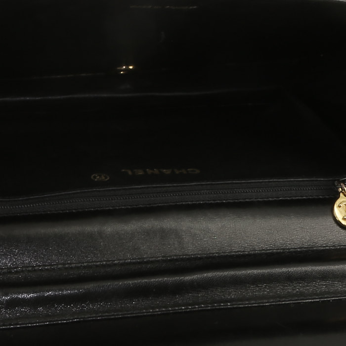 Sac porté épaule ou main Chanel  Mademoiselle en crocodile noir - Detail D2