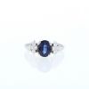 Vintage  ring in white gold, sapphire and diamonds - 360 thumbnail