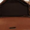 Hermès  Kelly 28 cm handbag  in gold Barenia Faubourg - Detail D3 thumbnail