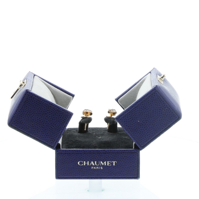 Chaumet Liens Séduction small earrings in pink gold and diamonds - Detail D2