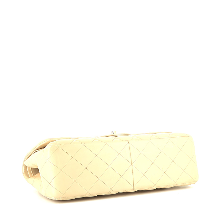 Bolso bandolera Chanel  Timeless Jumbo en cuero acolchado beige - Detail D5