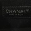 Chanel  Vanity vanity case  in black quilted leather - Detail D4 thumbnail
