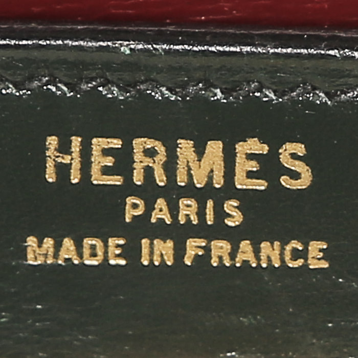 Sac à main Hermès  Kelly 32 cm en cuir box bleu-marine rouge et vert - Detail D4