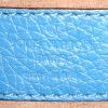 Porta-documentos Louis Vuitton  Porte documents Voyage en cuero granulado azul - Detail D3 thumbnail