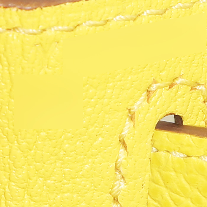 Hermès  Kelly 28 cm handbag  in yellow Lime epsom leather - Detail D5