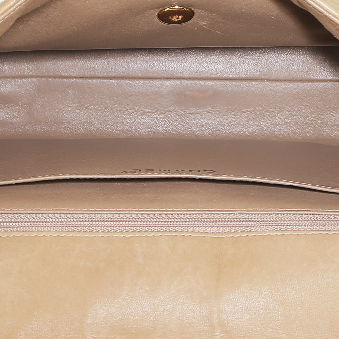 Borsa Chanel  Vintage in pelle trapuntata beige - Detail D2