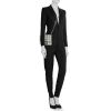 Bolso de mano Dior  Montaigne en cuero negro y blanco - Detail D2 thumbnail