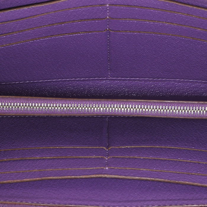 Billetera Hermès  Zippy en cuero Mysore violeta - Detail D2