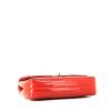 Borsa Chanel  Timeless in pelle verniciata e foderata rossa - Detail D5 thumbnail