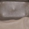 Bolso para llevar al hombro Hermès  Lindy 34 cm en cuero marrón etoupe - Detail D2 thumbnail