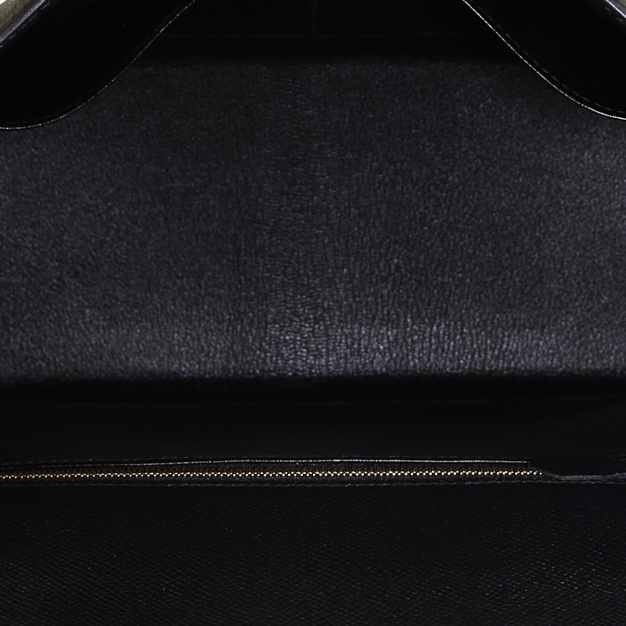 Bolso de mano Hermès  Kelly 28 cm en cuero epsom negro - Detail D3