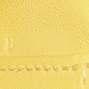 Hermès  Kelly 20 cm handbag  in yellow epsom leather - Detail D5 thumbnail
