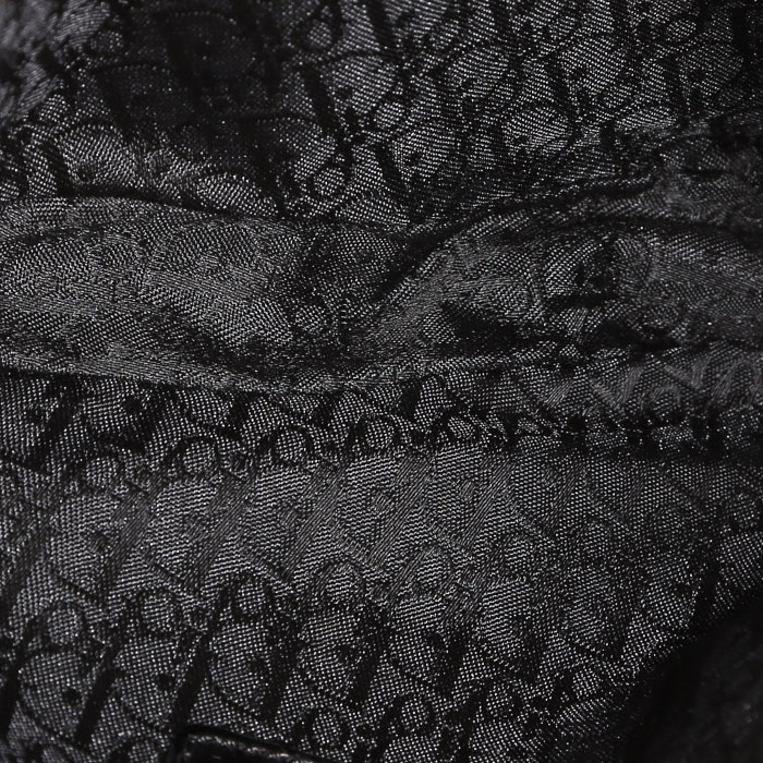 Dior  Saddle handbag  in black embroidered canvas - Detail D2