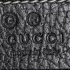 Gucci  Interlocking G shoulder bag  in black grained leather - Detail D4 thumbnail