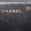 Bolso de mano Chanel  Vintage en cuero acolchado blanco - Detail D3 thumbnail
