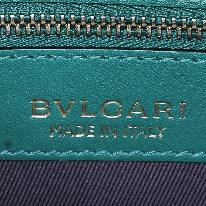 Sac à main Bulgari  Forever grand modèle  en cuir vert - Detail D4