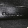 Bolsito de mano Dior   en cuero negro - Detail D3 thumbnail