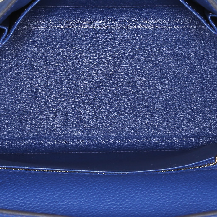 Sac à main Hermès  Kelly 25 cm en cuir togo bleu Royal - Detail D3