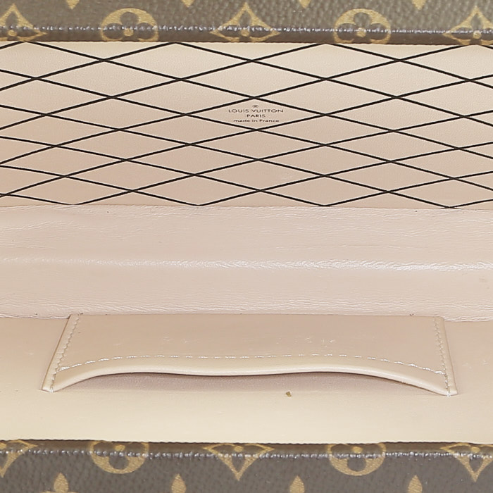 Louis Vuitton  Petite Malle trunk  in brown monogram canvas  and black leather - Detail D2