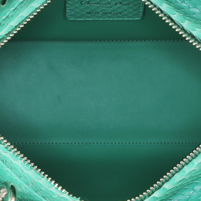 Dior  Lady Dior medium model  handbag  in green python - Detail D3