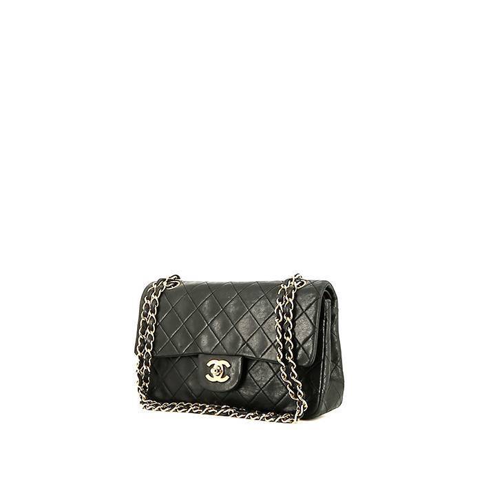Chanel  Timeless handbag  in black quilted leather - 00pp