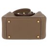 Bolso de mano Hermès  Lindy en cuero togo marrón etoupe - Detail D1 thumbnail