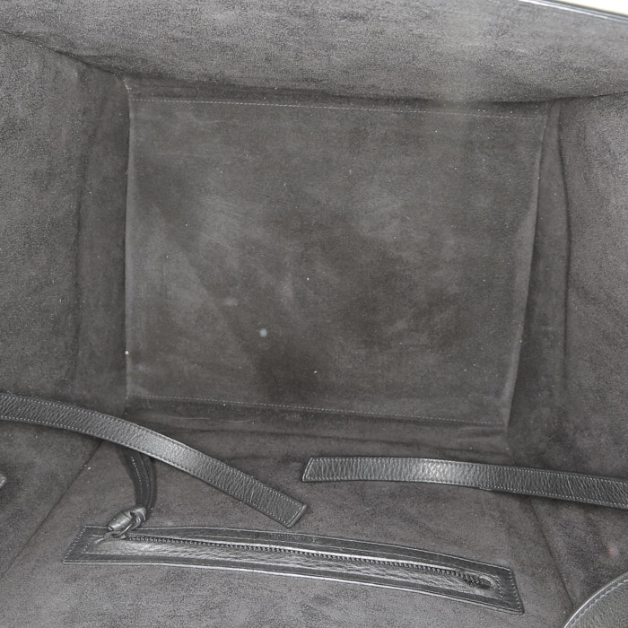 Celine  Cabas Phantom shopping bag  in black grained leather - Detail D2