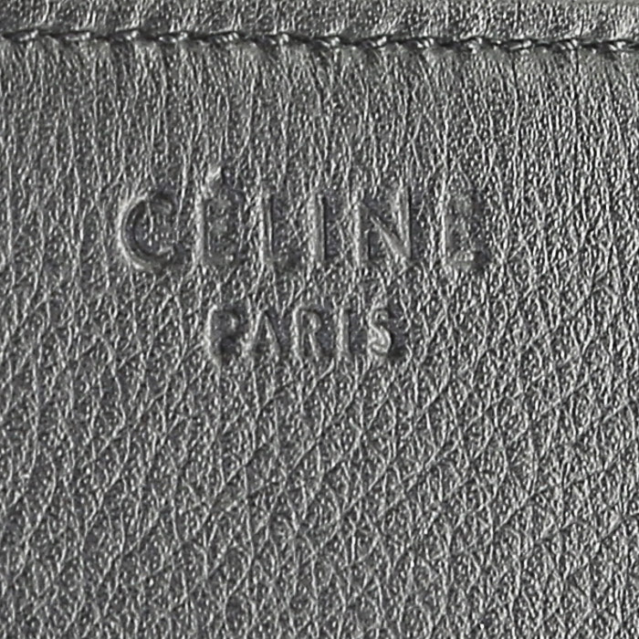 Celine  Cabas Phantom shopping bag  in black grained leather - Detail D3