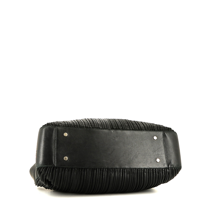 Sac cabas Bulgari   en cuir noir - Detail D4