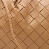 Bottega Veneta  Pouch mini  handbag/clutch  in brown intrecciato leather - Detail D1 thumbnail