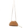 Bottega Veneta  Pouch mini  handbag/clutch  in brown intrecciato leather - Detail D2 thumbnail