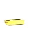 Bolso bandolera Chanel  Wallet on Chain en cuero acolchado amarillo - Detail D4 thumbnail