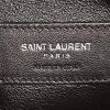 Sac bandoulière Saint Laurent  Sac de jour en cuir rouge - Detail D4 thumbnail