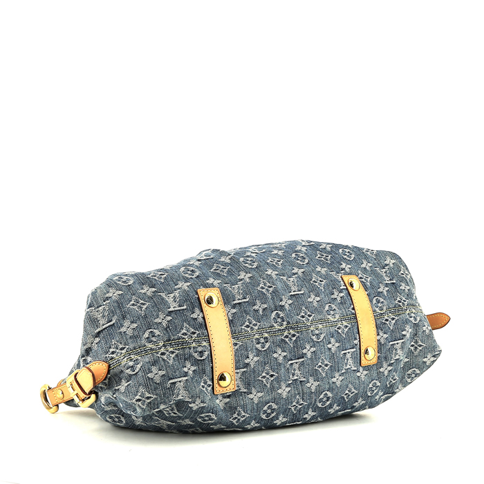 Sac à main Louis Vuitton Pleaty en toile denim monogrammée bleue et cuir naturel - Detail D5