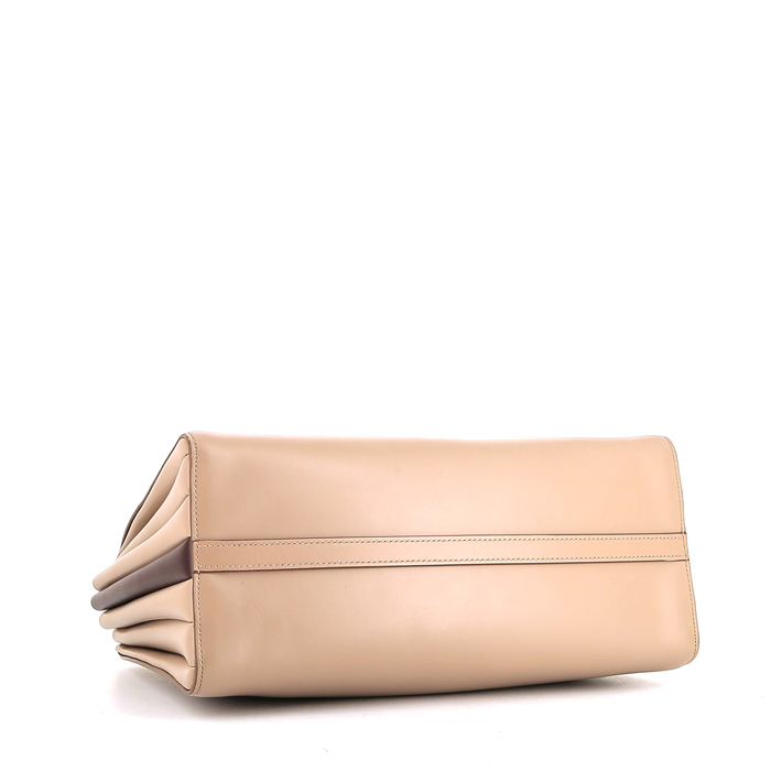 Sac à main Prada  City Calf en cuir beige - Detail D5