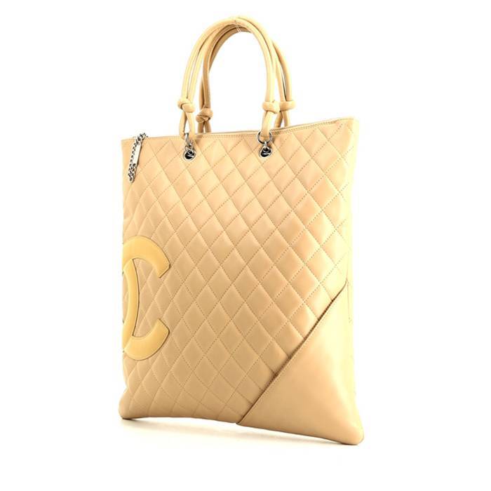 Chanel  Cambon shopping bag  in beige quilted leather - 00pp