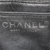Chanel  Timeless Maxi Jumbo shoulder bag  in black patent quilted leather - Detail D4 thumbnail
