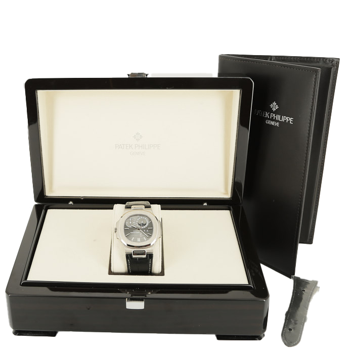 Orologio Patek Philippe Nautilus in oro grigio Ref: Patek Philippe - 5712  Circa 2017