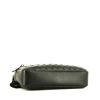 Pochette-ceinture Bottega Veneta   en cuir intrecciato noir et cuir noir - Detail D4 thumbnail