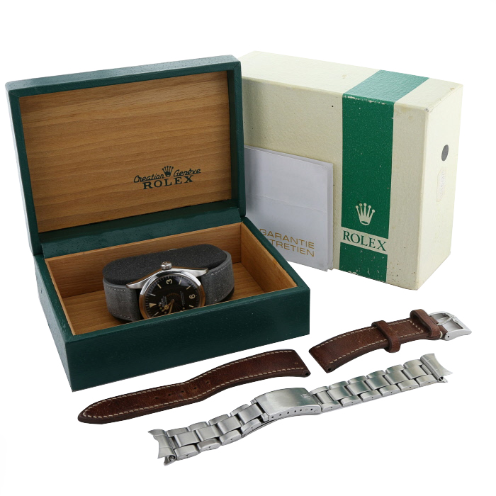 Rolex Explorer "Frog Foot" in stainless steel Circa 1973 Ref : 1016 - Detail D2