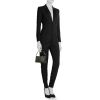 Pochette Louis Vuitton  Pochette accessoires en cuir épi noir - Detail D1 thumbnail