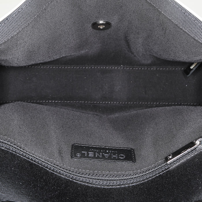 Borsa a tracolla Chanel   in pelle nera e bianca - Detail D3
