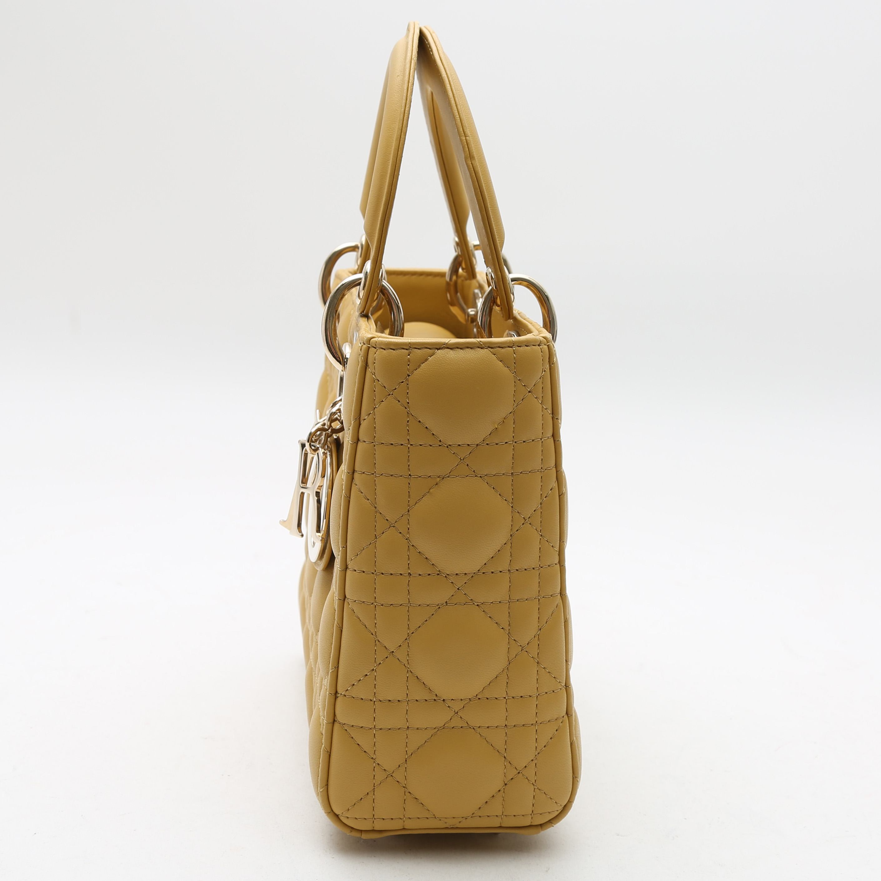 Bolso de mano Dior  Lady Dior mini  en cuero cannage amarillo - Detail D5