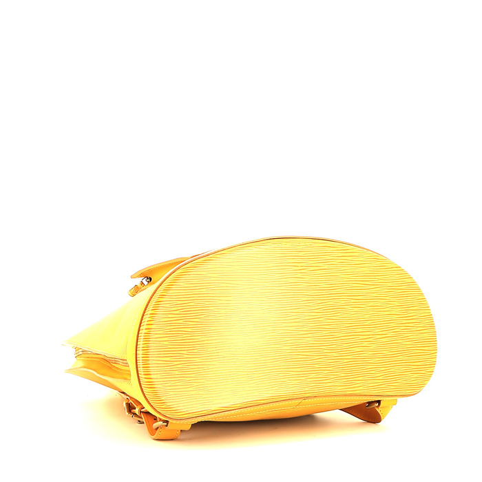 Sac à dos Louis Vuitton  Gobelins - Backpack en cuir épi jaune - Detail D5