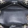 Dior Diorissimo handbag  in beige grained leather - Detail D3 thumbnail