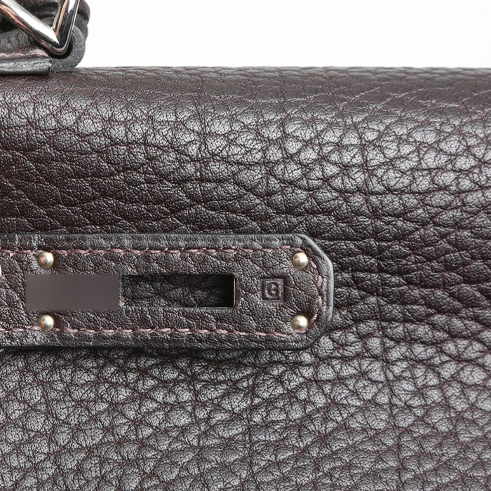 Sac à main Hermès  Kelly 32 cm en cuir Fjord marron - Detail D9
