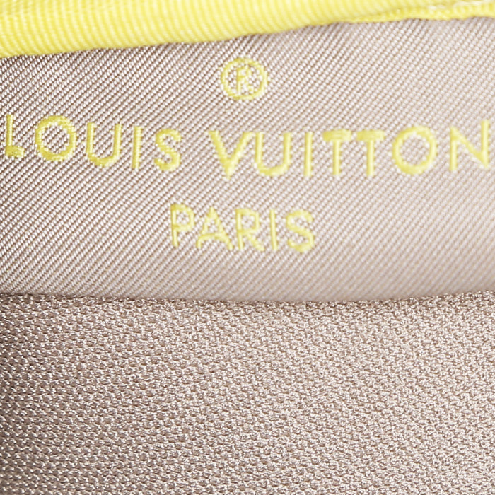 Louis Vuitton   shoulder bag  in grey and yellow canvas - Detail D3