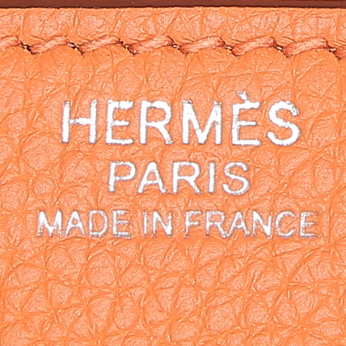 Hermès  Birkin 30 cm handbag  in orange togo leather - Detail D3