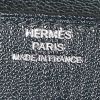 Sac bandoulière Hermès Cinhetic To Go wallet en cuir Mysore vert - Detail D3 thumbnail